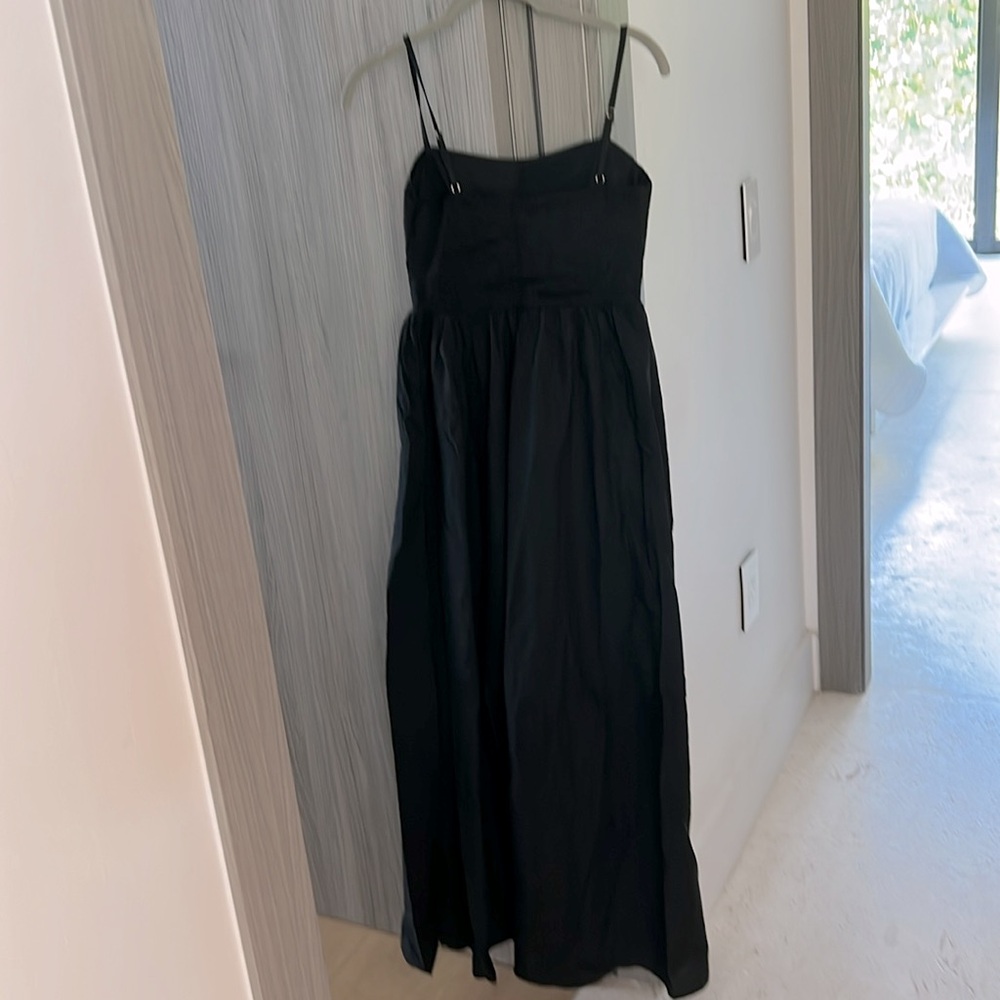 Elegant Black Maxi Dress - Picture 8 of 11